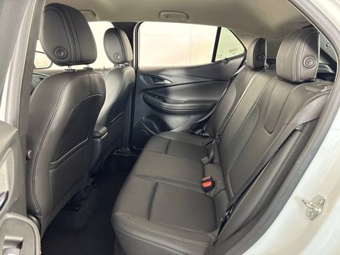 Certified 2024 Buick Encore GX Sport Touring FWD image 21