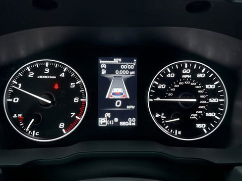 Used 2024 Subaru Crosstrek 2.5i Limited w/ Crosstrek Mirror Package image 17