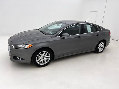 Used 2013 Ford Fusion SE image 5