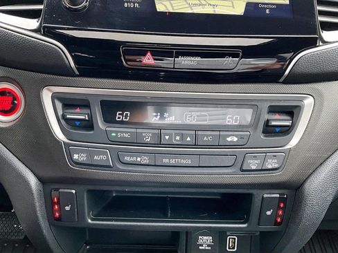 Used 2022 Honda Passport TrailSport image 18