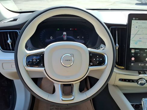 New 2026 Volvo XC60 B5 Ultra w/ Protection Package Premier AWD/4WD image 22