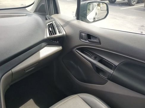 Used 2020 Ford Transit Connect XL FWD image 18