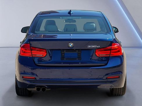 Used 2017 BMW 330e RWD image 5