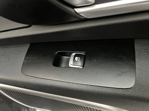 Used 2025 Kia Telluride S image 22