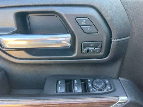 Used 2021 Chevrolet Silverado 2500 High Country w/ Z71 Off-Road Package AWD/4WD image 13