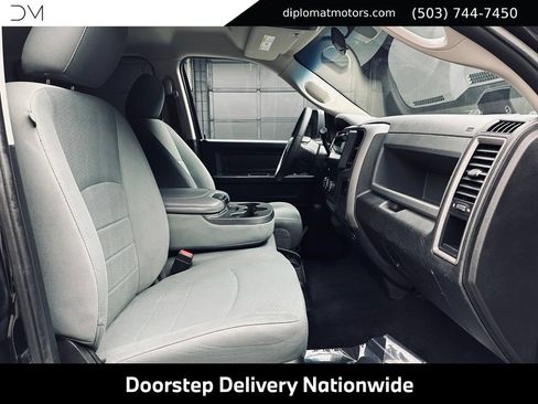Used 2019 RAM 1500 ST w/ SXT Plus Group AWD/4WD image 17