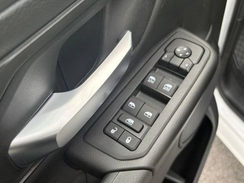 New 2026 RAM 1500 Tradesman AWD/4WD image 13