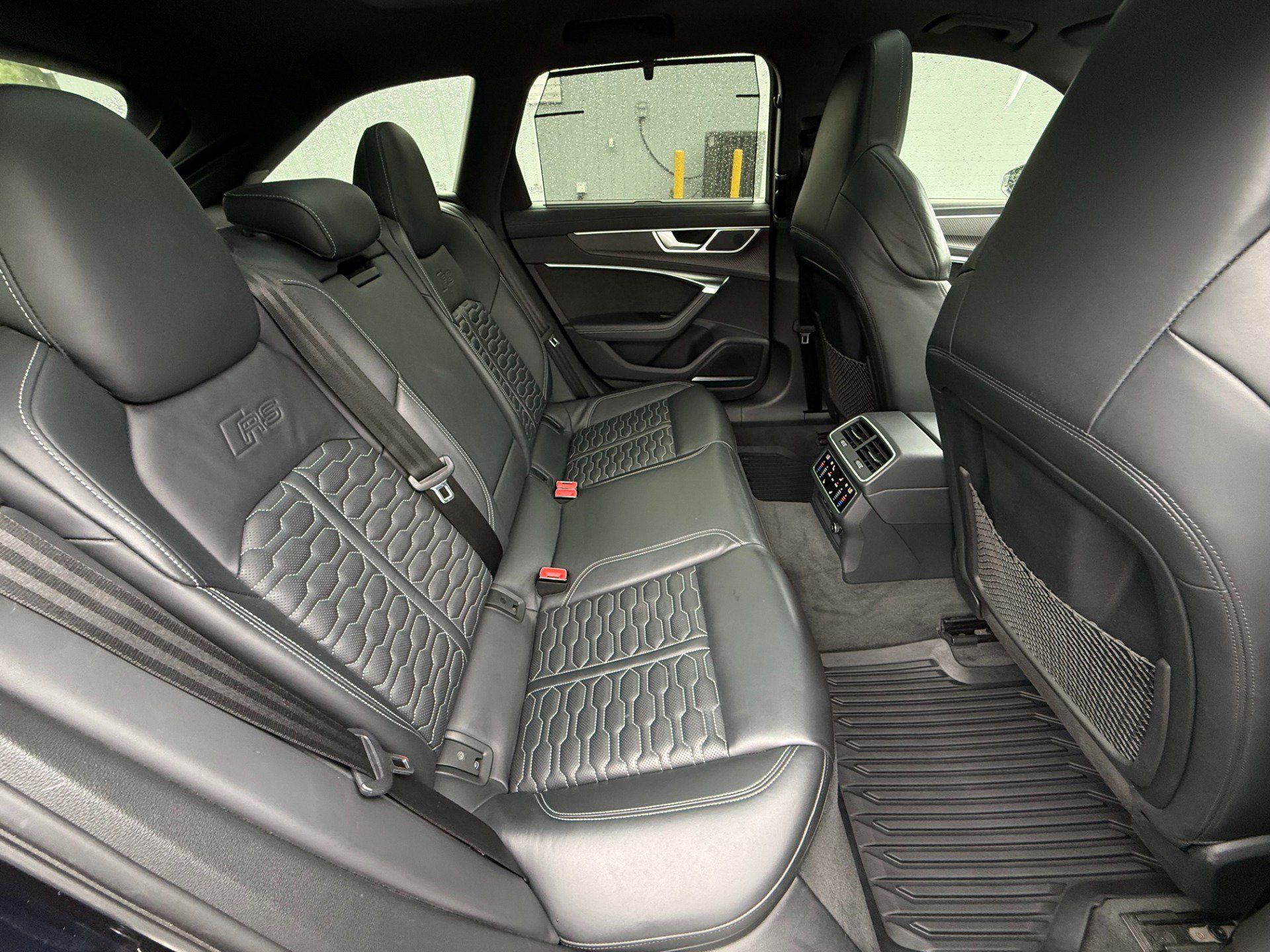 Used 2021 Audi RS 6 AWD/4WD image 24