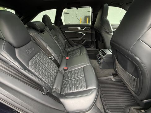 Used 2021 Audi RS 6 AWD/4WD image 24