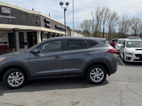 Used 2019 Hyundai Tucson SE FWD image 16