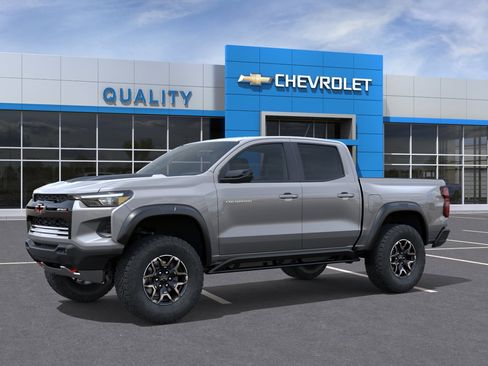 New 2026 Chevrolet Colorado ZR2 w/ Technology Package AWD/4WD image 26