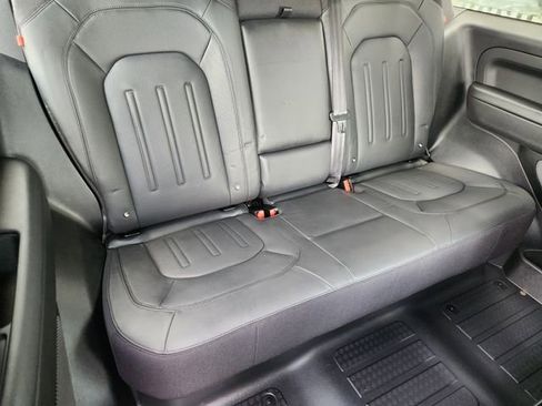 Used 2023 Land Rover Defender 90 X image 31