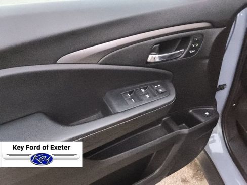 Used 2023 Honda Ridgeline RTL-E image 19