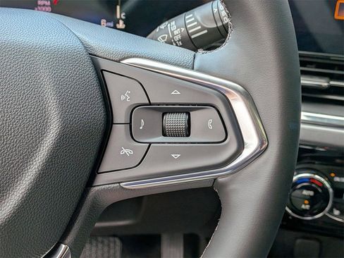 New 2026 Chevrolet Trax ACTIV w/ Sunroof Package image 12