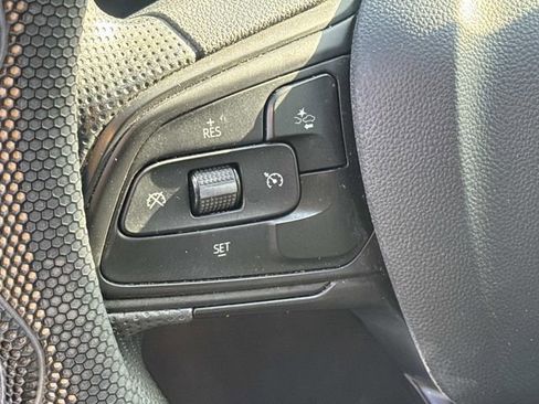 Used 2024 Buick Envista Preferred image 28