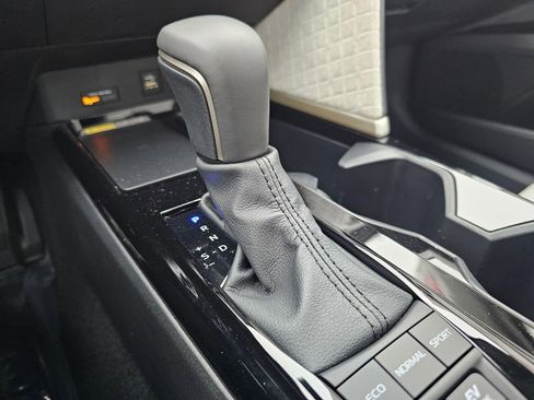 New 2026 Toyota Camry XLE image 38