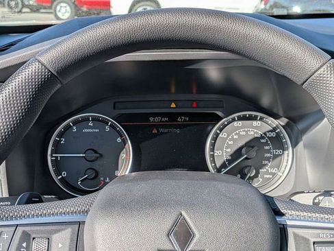New 2026 Mitsubishi Outlander ES FWD image 18