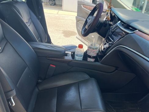 Used 2018 Cadillac XTS Luxury image 21