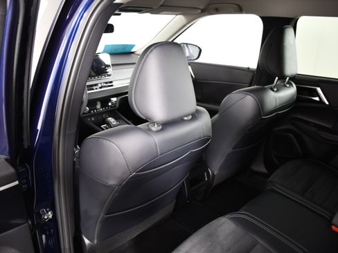 Used 2025 Mitsubishi Outlander SE AWD/4WD image 46