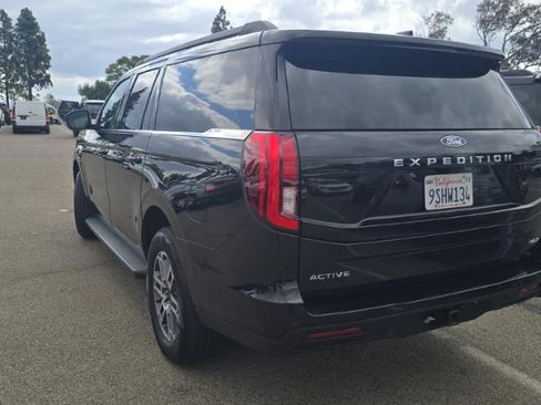 Used 2025 Ford Expedition Max Active RWD image 6