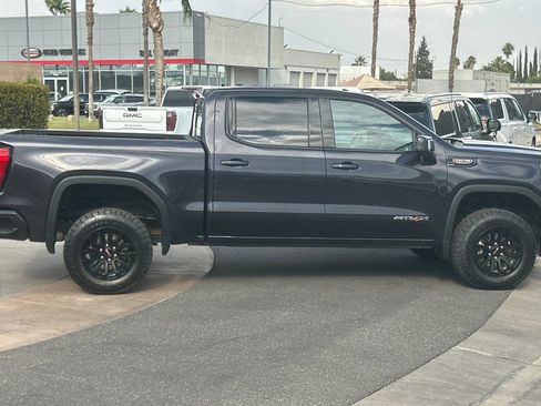 Used 2023 GMC Sierra 1500 AT4X image 3
