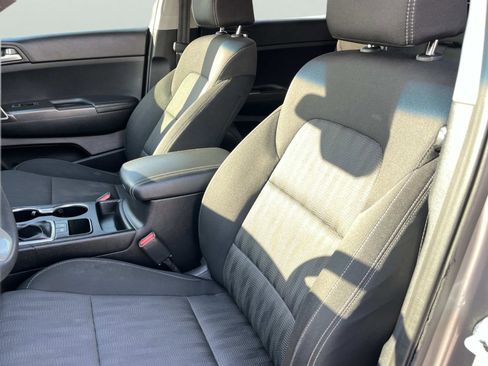 Certified 2020 Kia Sportage LX image 19