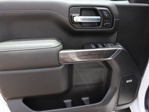 Used 2020 Chevrolet Silverado 1500 LTZ w/ LTZ Plus Package image 9