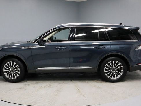 Used 2021 Lincoln Aviator Reserve w/ Elements Package Plus image 10