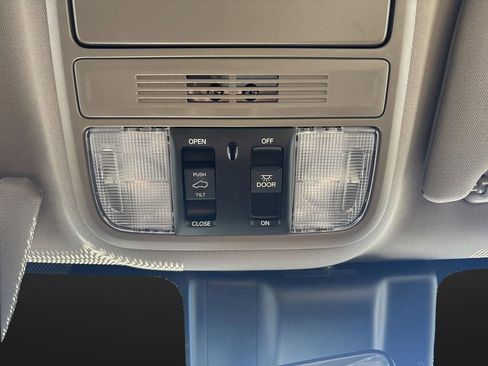 Certified 2020 Honda Odyssey EX-L image 24