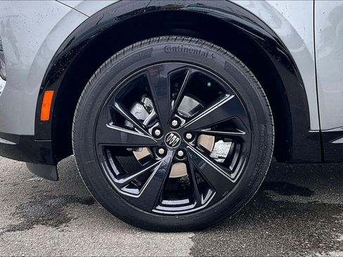 Used 2025 Buick Envision Sport Touring AWD/4WD image 9