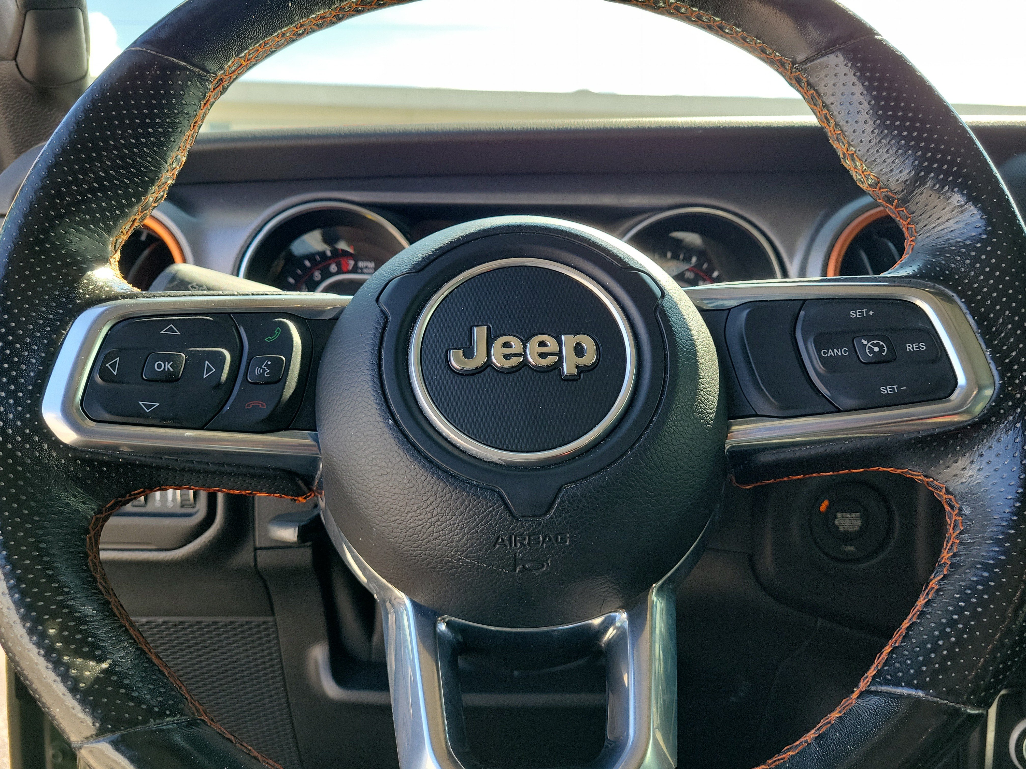 Used 2022 Jeep Gladiator Mojave w/ LED Lighting Group AWD/4WD image 21