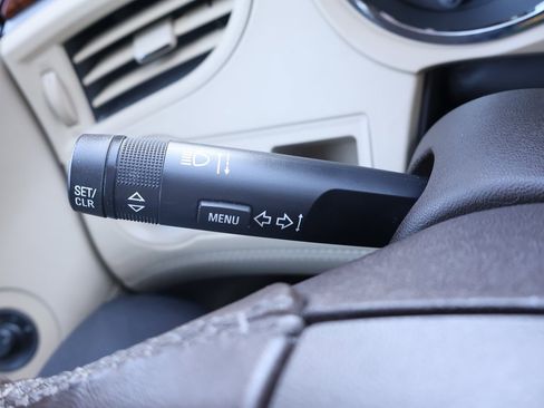 Used 2013 Buick LaCrosse Premium w/ Entertainment Package image 16