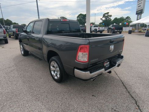 Used 2022 RAM 1500 Big Horn AWD/4WD image 7