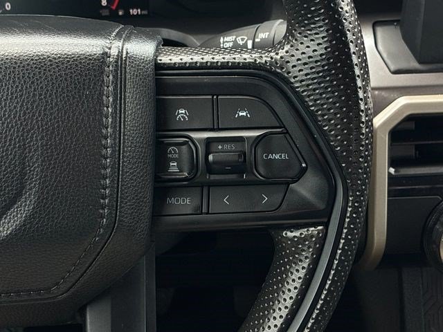 Certified 2025 Toyota Tacoma SR5 AWD/4WD image 24