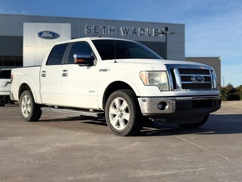 Used 2011 Ford F150 Lariat image 1