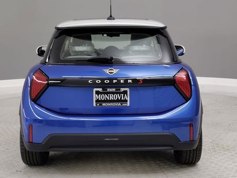 New 2026 MINI Cooper S image 7