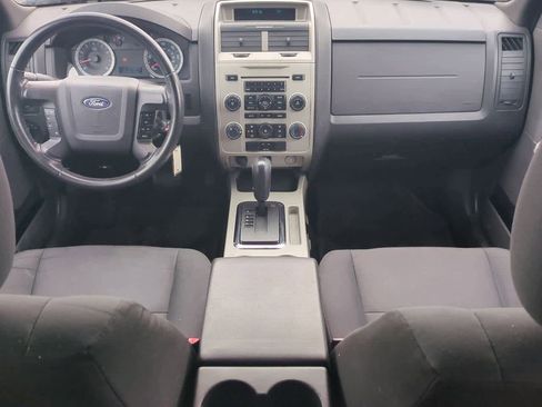 Used 2011 Ford Escape XLT image 14