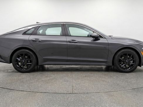 Used 2025 Kia K5 LXS FWD image 11