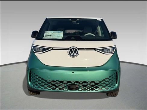 New 2025 Volkswagen ID. Buzz Pro S Plus image 2