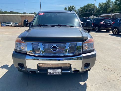Used 2013 Nissan Titan SV image 3