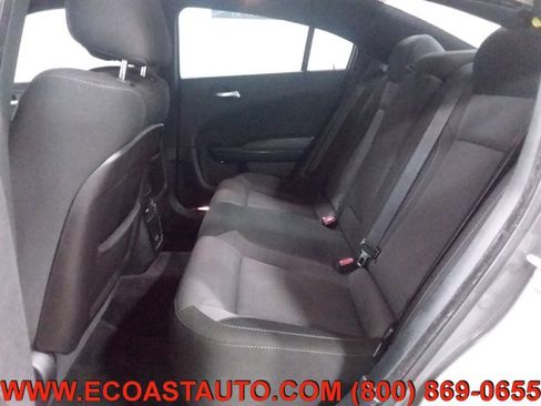 Used 2018 Dodge Charger R/T w/ Blacktop Package RWD image 12