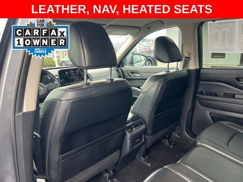 Used 2023 Nissan Pathfinder SL w/ Cargo Package AWD/4WD image 17