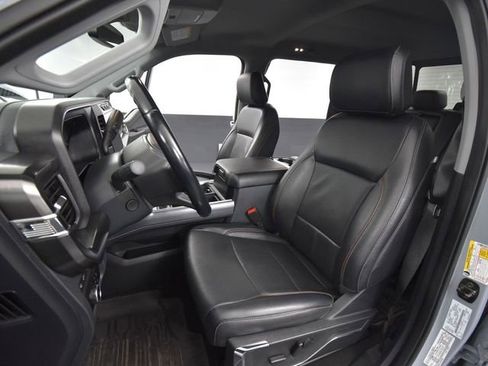 Used 2024 Ford F250 Lariat image 25