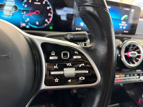 Used 2019 Mercedes-Benz A 220 4MATIC w/ Premium Package image 33