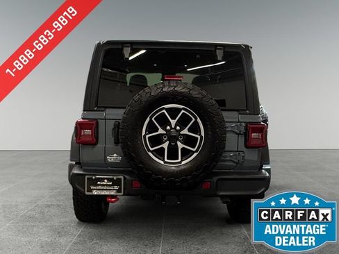 Used 2024 Jeep Wrangler Rubicon w/ Convenience Group AWD/4WD image 24