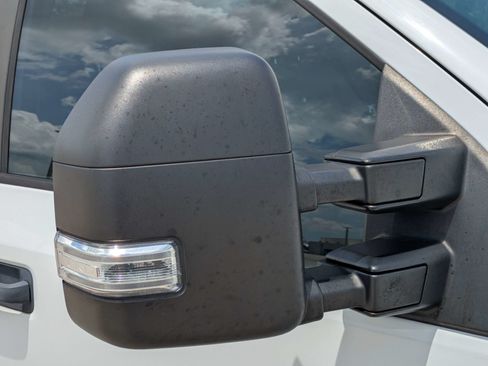 Used 2019 Ford F250 XL w/ Power Equipment Group AWD/4WD image 12