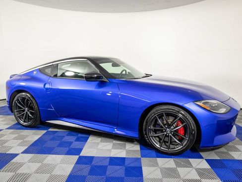 Used 2024 Nissan Z Performance w/ Floor Mat Package RWD image 4