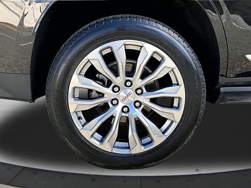 Used 2023 GMC Yukon Denali image 36
