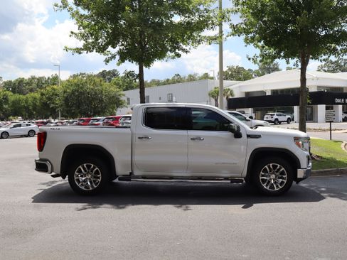 Used 2020 GMC Sierra 1500 SLT w/ SLT Premium Plus Package AWD/4WD image 10