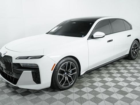 Used 2023 BMW 740i w/ Parking Assistance Package image 61